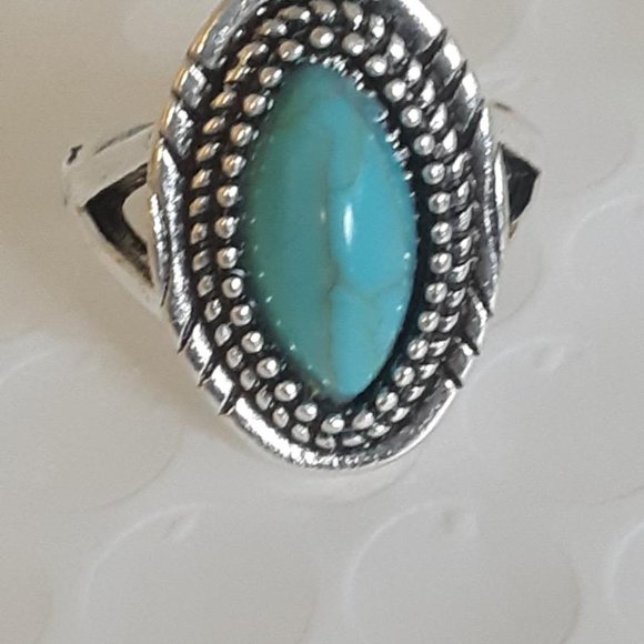 ring - Picture 1 of 1